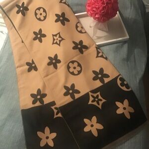 Designer inspired Brown and Tan Floral Scarf.Brand New